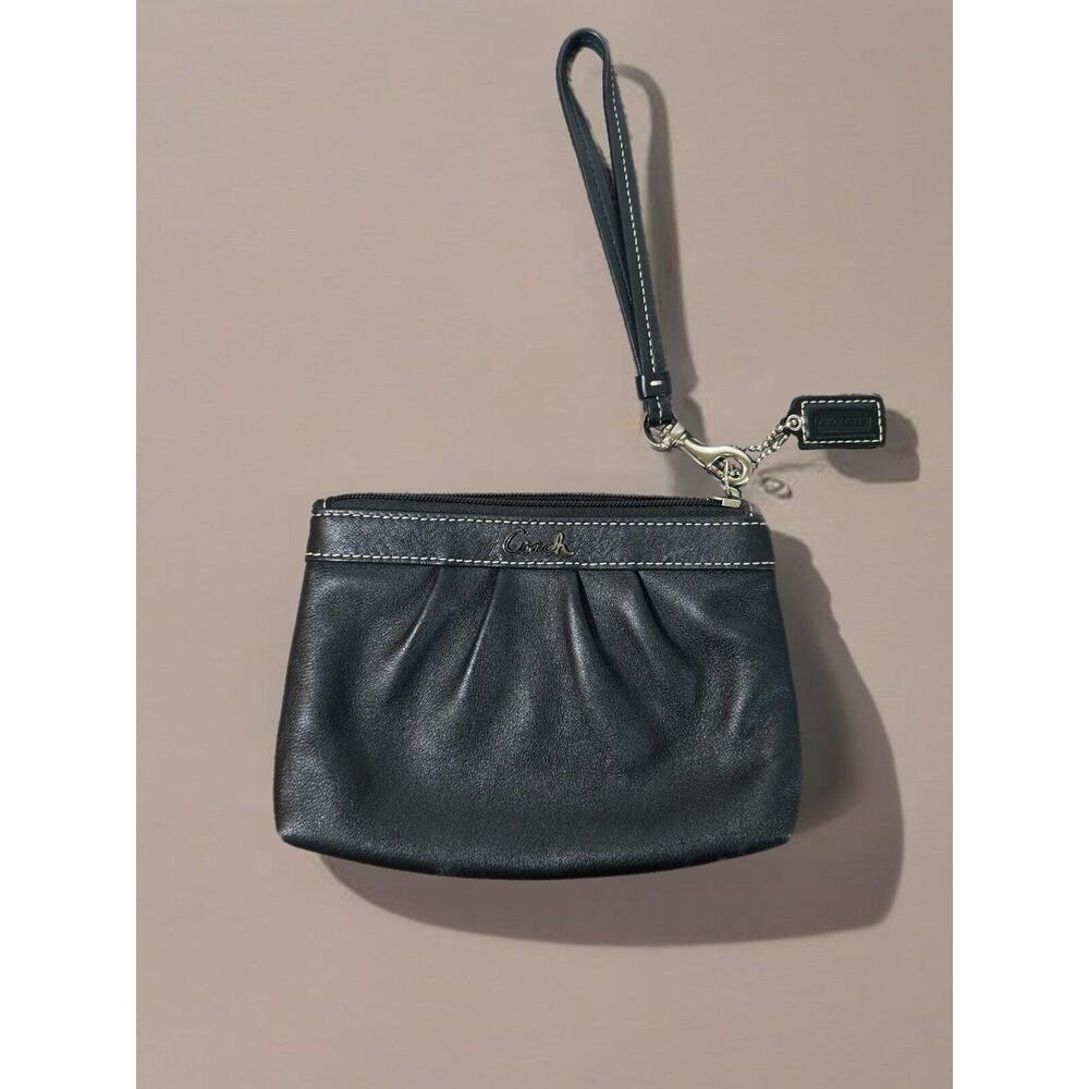 Coach Black Wristlet Change Purse Wallet With Zip 6” Women’s Authentic Wristlet